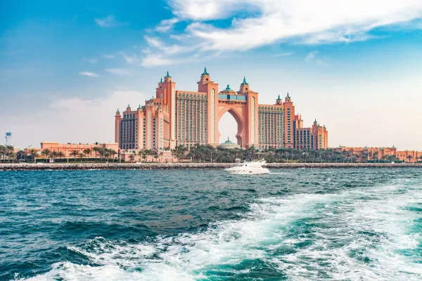 Atlantis, The Palm: A World of Luxury and Adventure